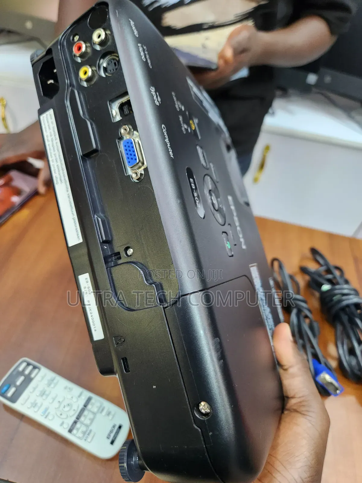 Epson EB-S02 Visual Projector