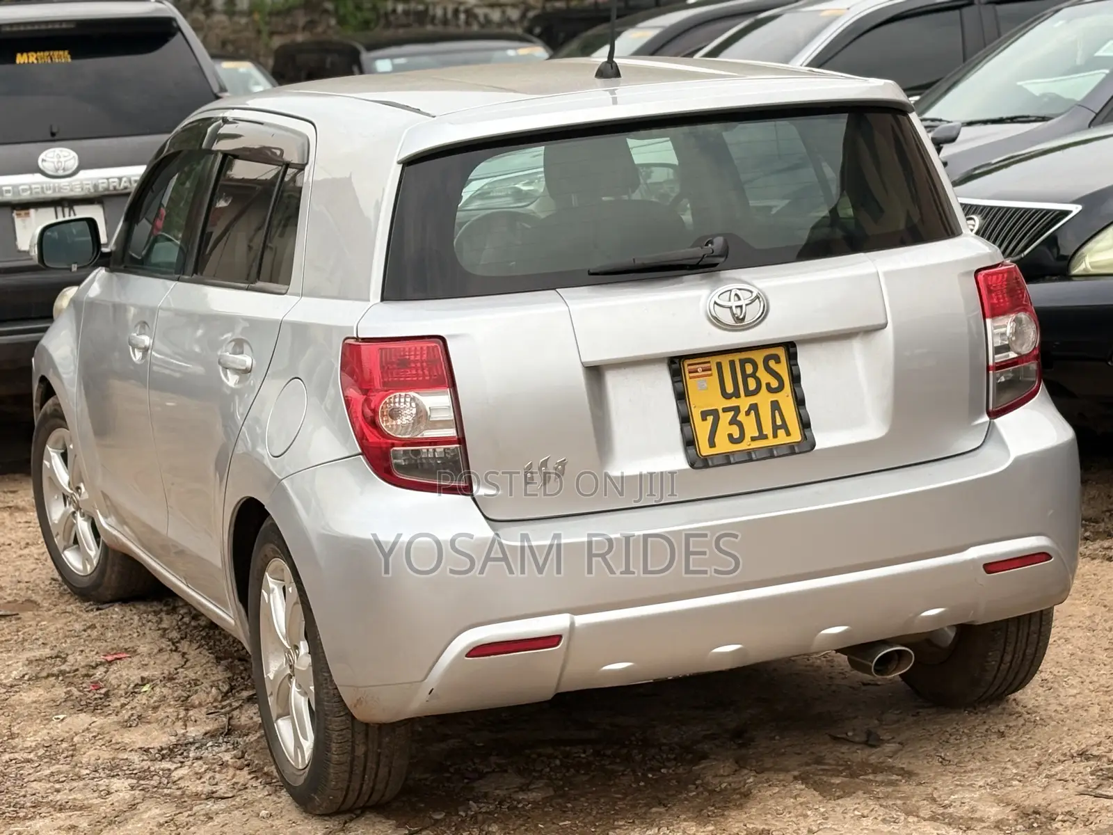 Toyota IST 2009 Silver