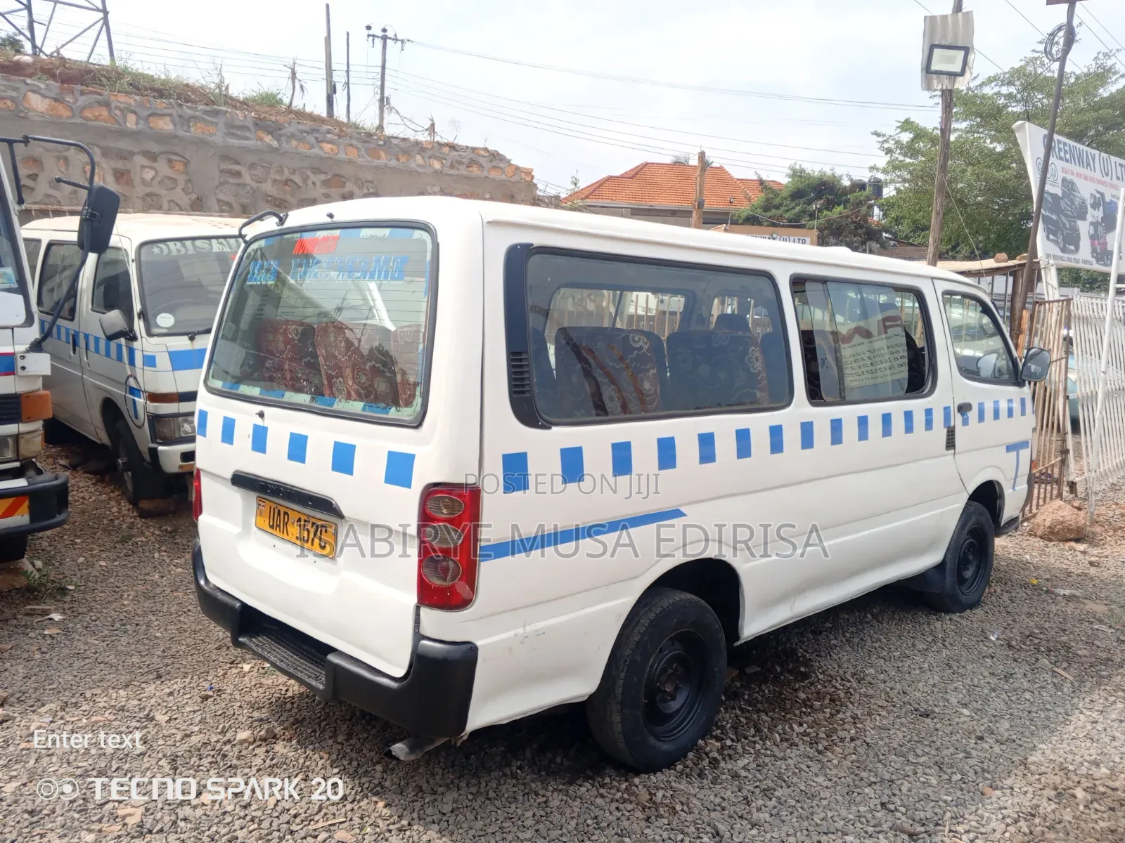 Toyota Grand HiAce 1999 White