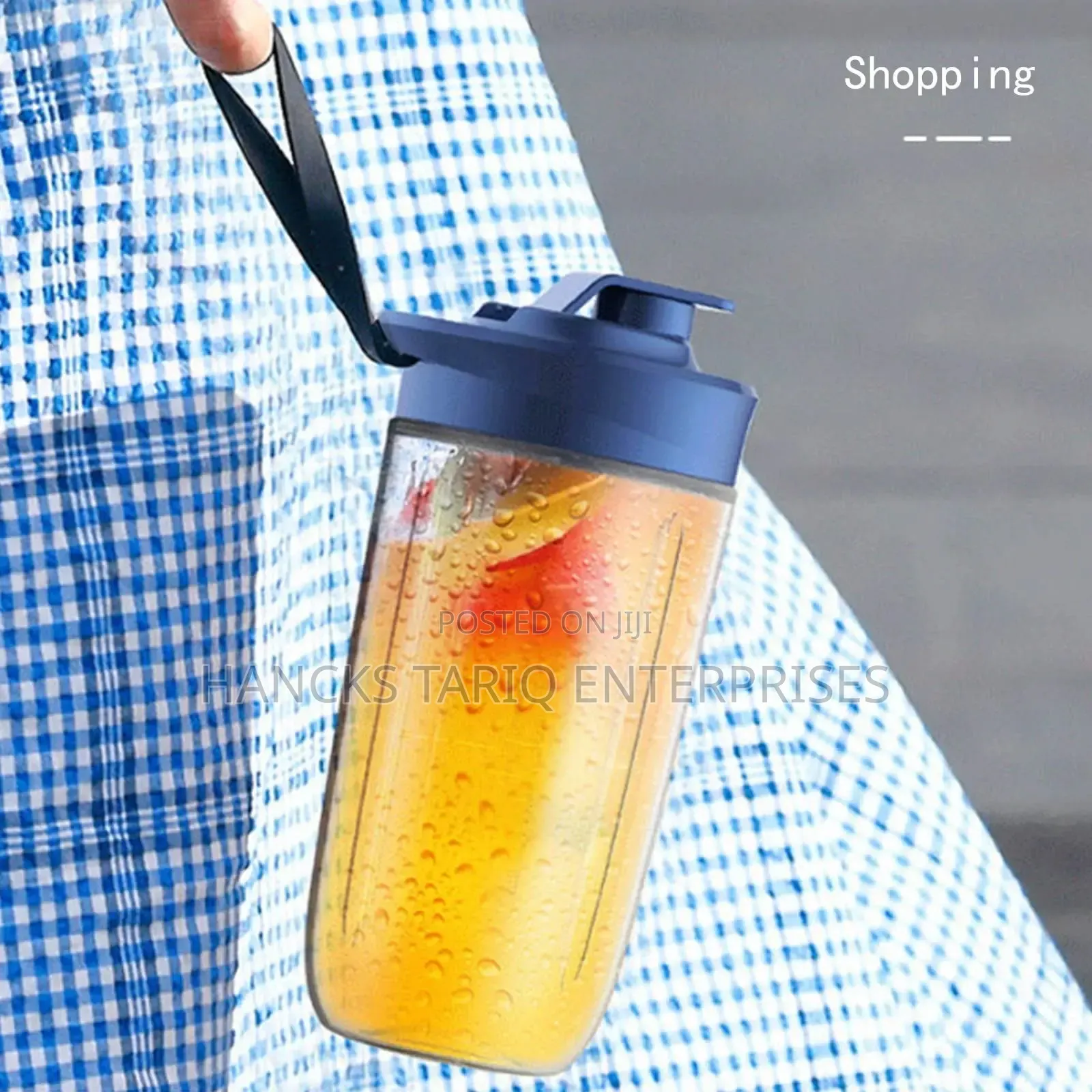 Portable Electric USB Juicer Blender / Smoothie Maker.
