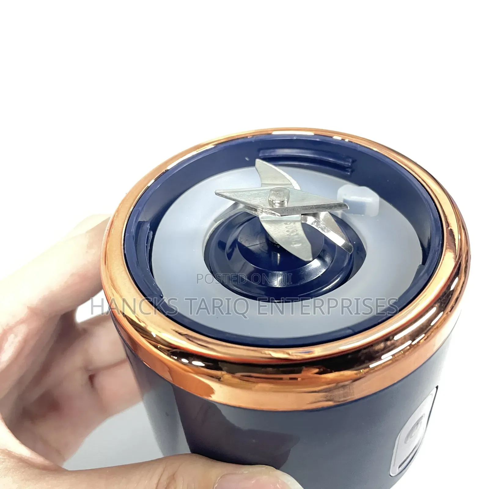 Portable Electric USB Juicer Blender / Smoothie Maker.