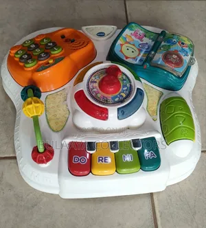 UK Used VTech 2-in-1 Musical Baby Activity Table/Musical Play Toy.