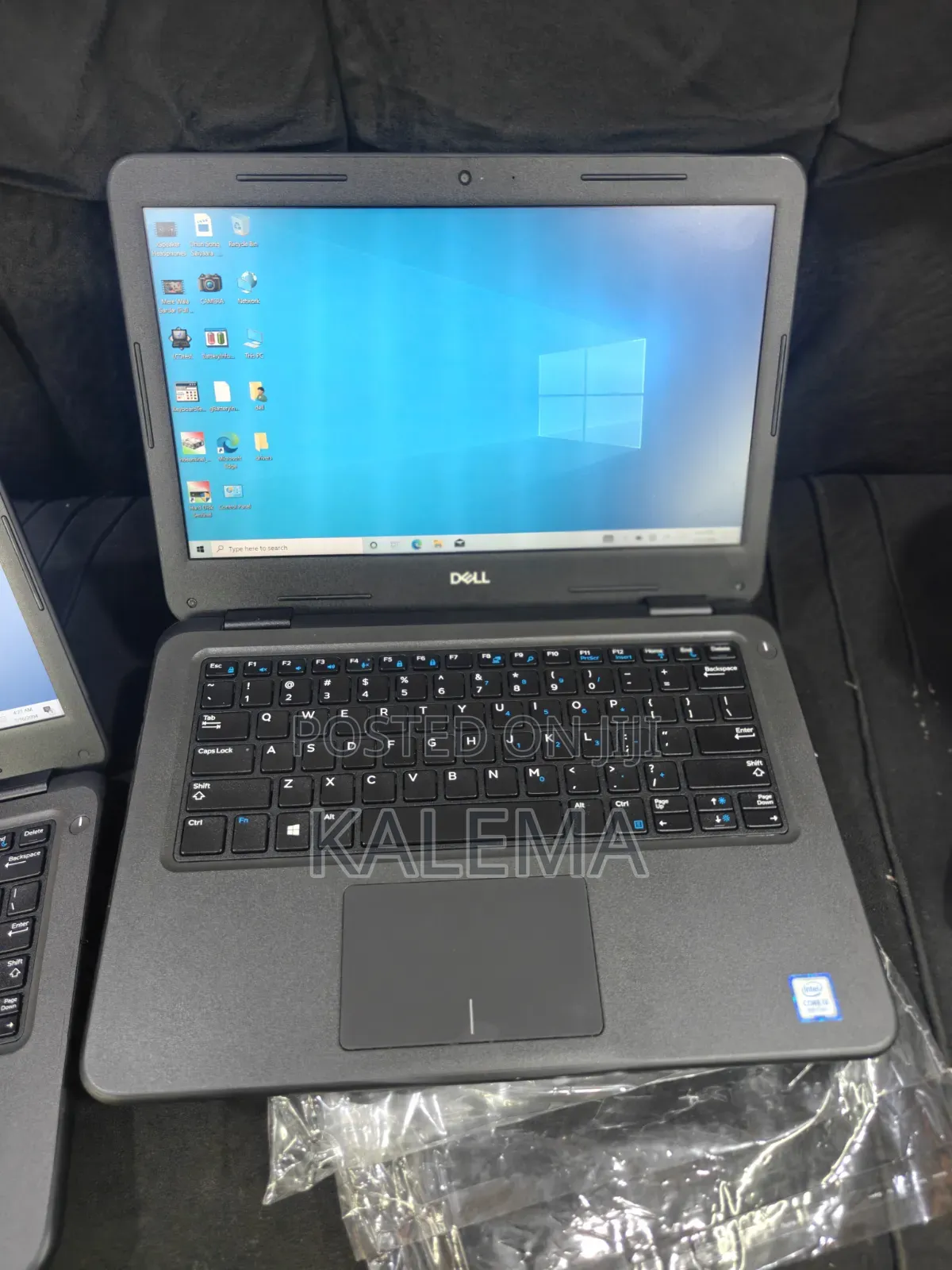 New Laptop Dell Latitude 3310 2-in-1 4GB Intel Core i3 SSD 128GB