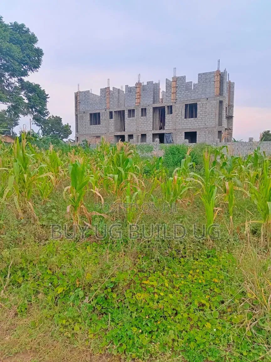 Bank Pressure 30decimals for Sale in 
Kawuku Bwelenga Entebbe at 140m