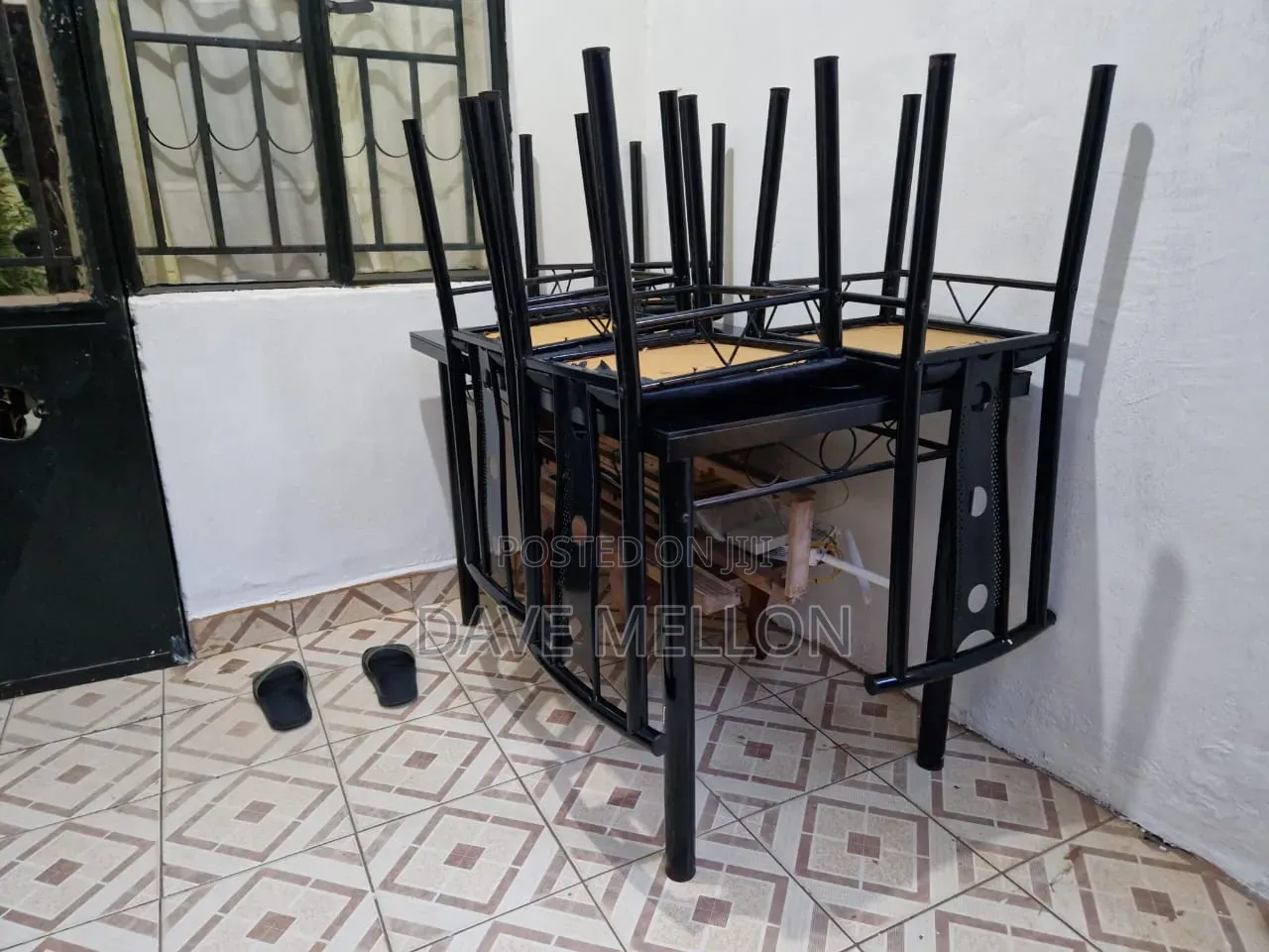 Dinning Table