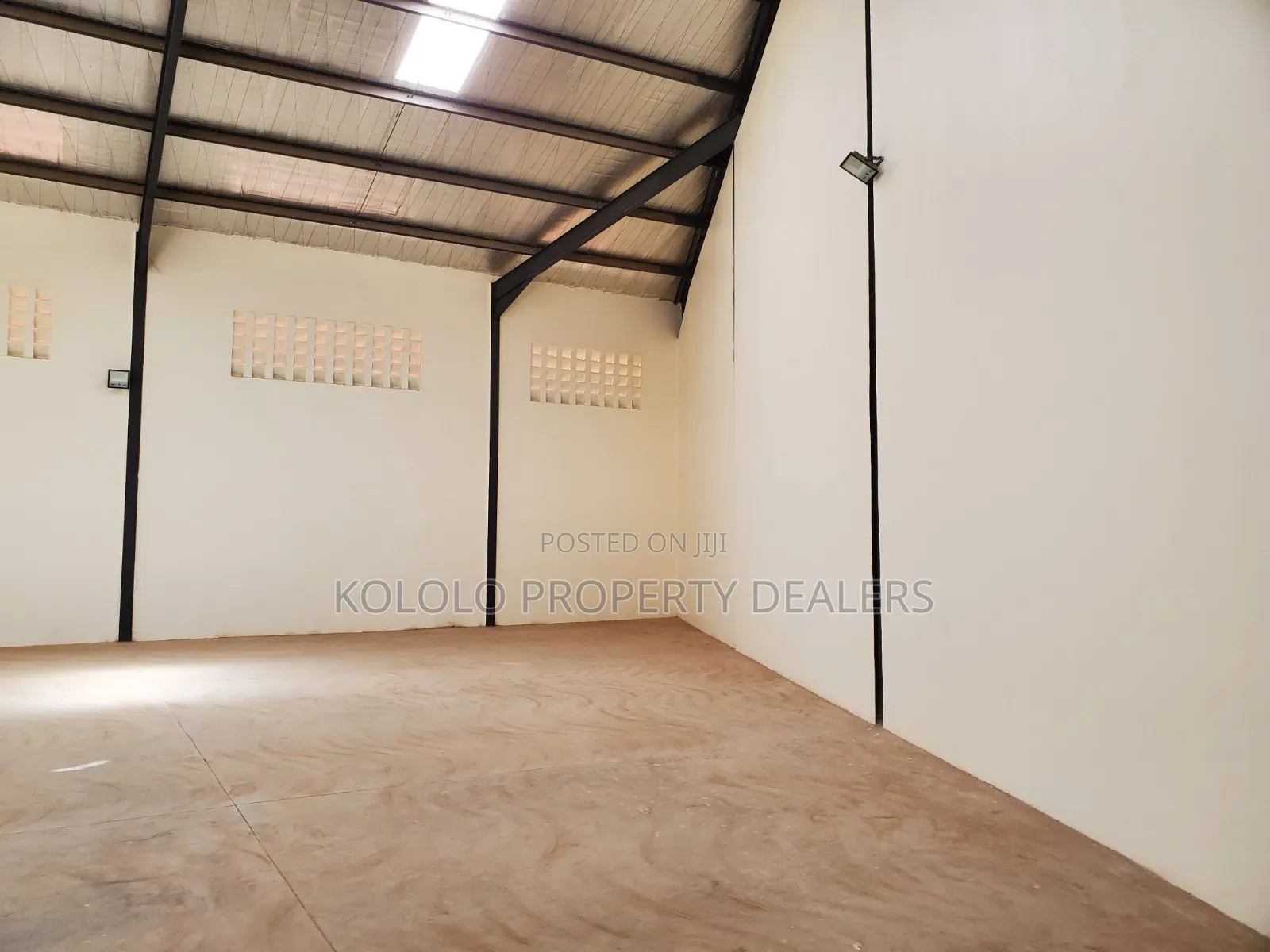 Warehouse for Rent in Bweyogere
