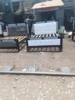 5by6 and 4by6 Leather Beds