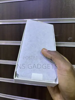 New Samsung Galaxy A06 64 GB Blue