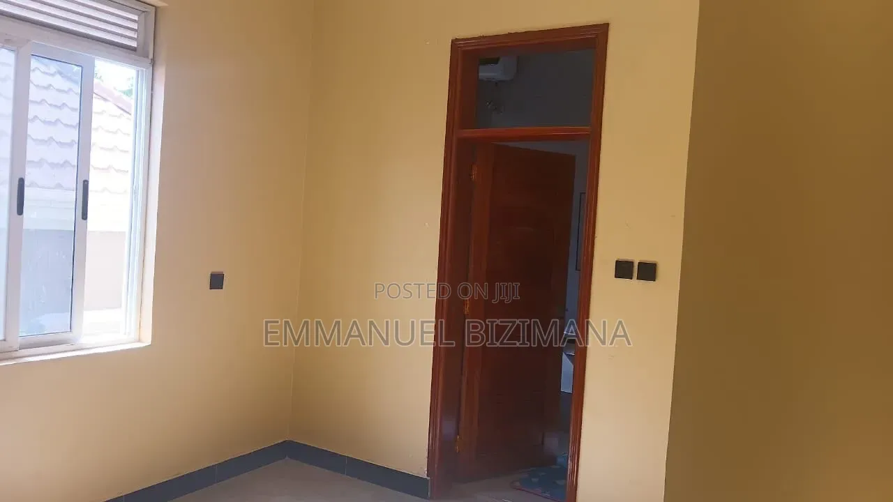 Furnished 4bdrm Bungalow in Bwebajja, Central Division for sale