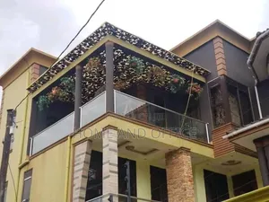 Building Contractor