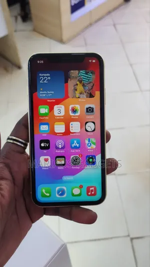Apple iPhone 11 128 GB Yellow