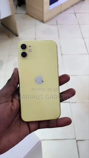 Apple iPhone 11 128 GB Yellow