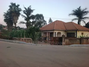 Furnished 3bdrm House in Kira, Central Division for sale