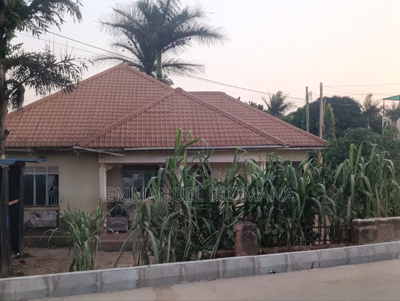 Furnished 3bdrm House in Kira, Central Division for sale
