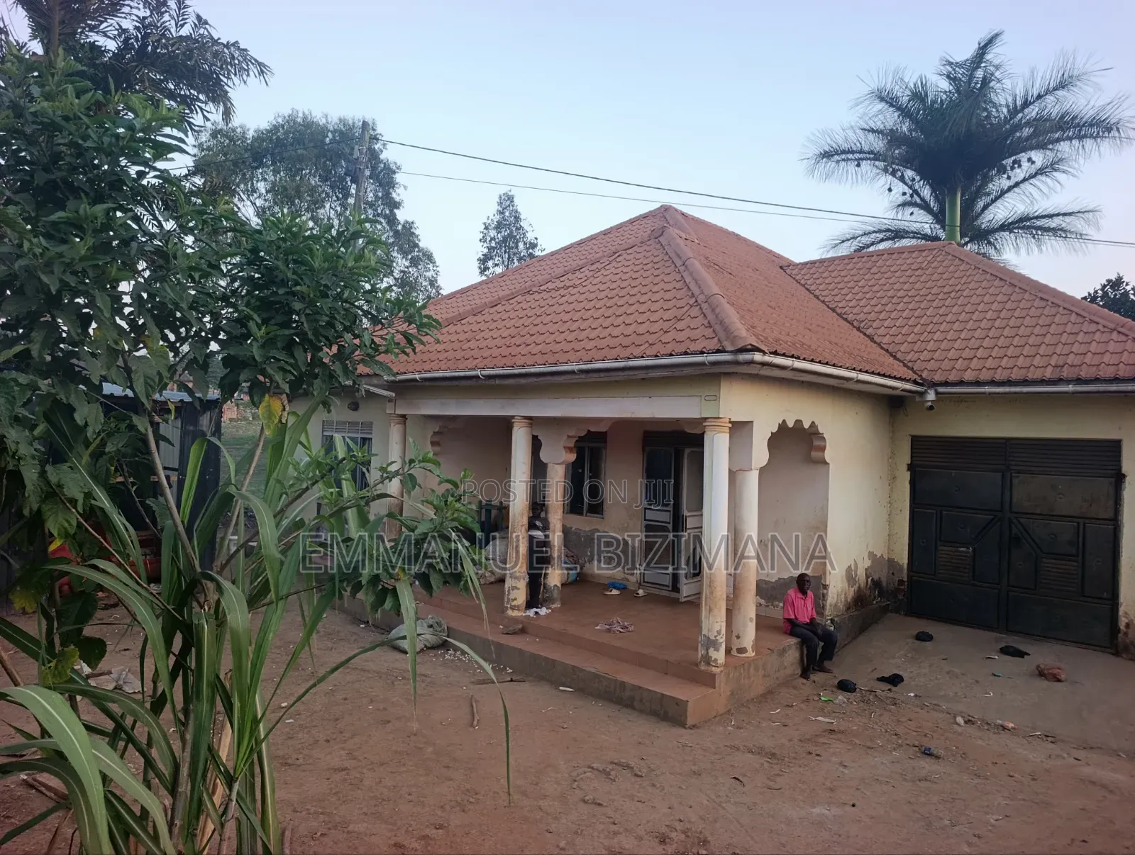 Furnished 3bdrm House in Kira, Central Division for sale