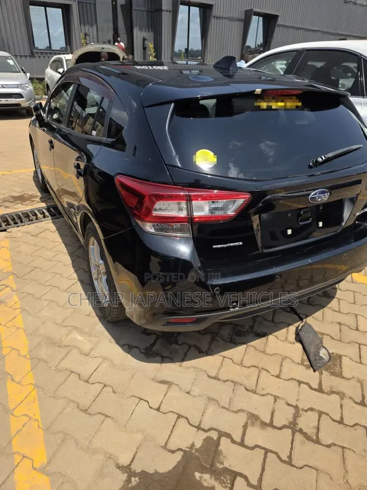Subaru Impreza 2.0i AWD Hatchback 2018 Black