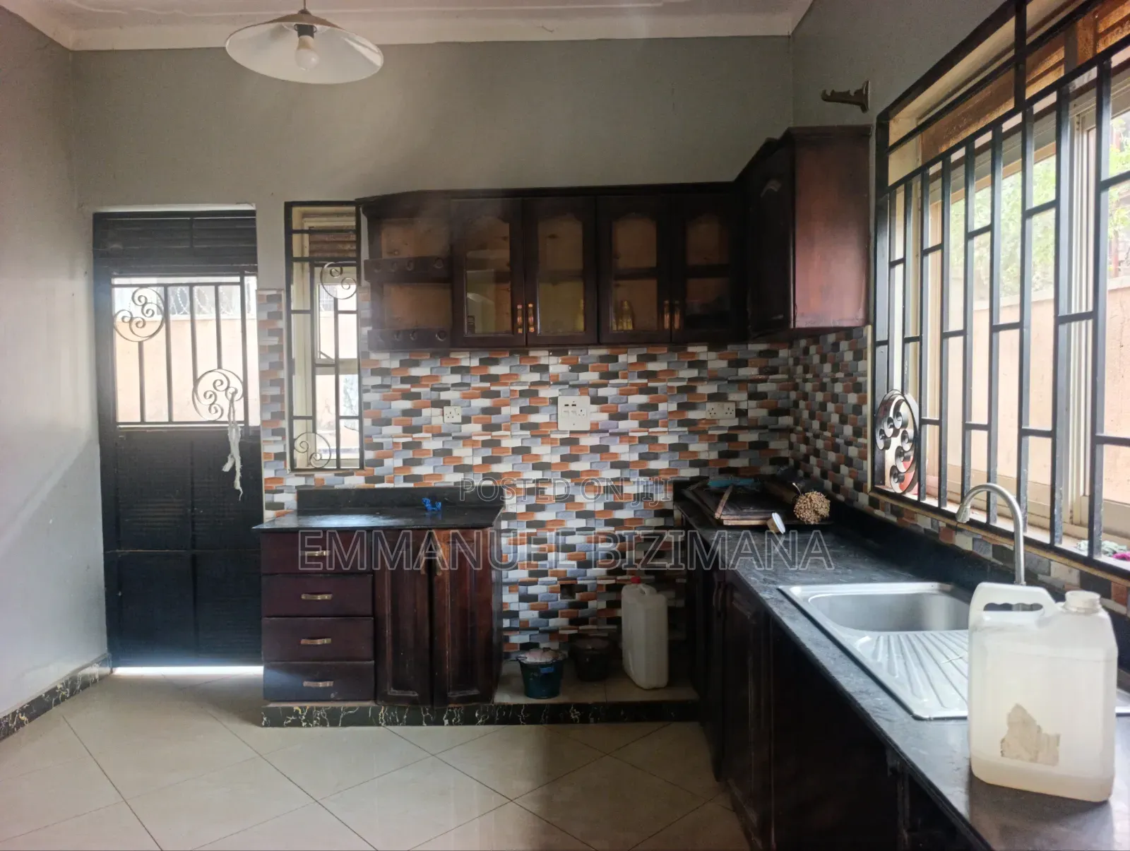 Furnished 3bdrm House in Kira, Central Division for sale