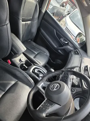 Nissan X-Trail 2018 Orange