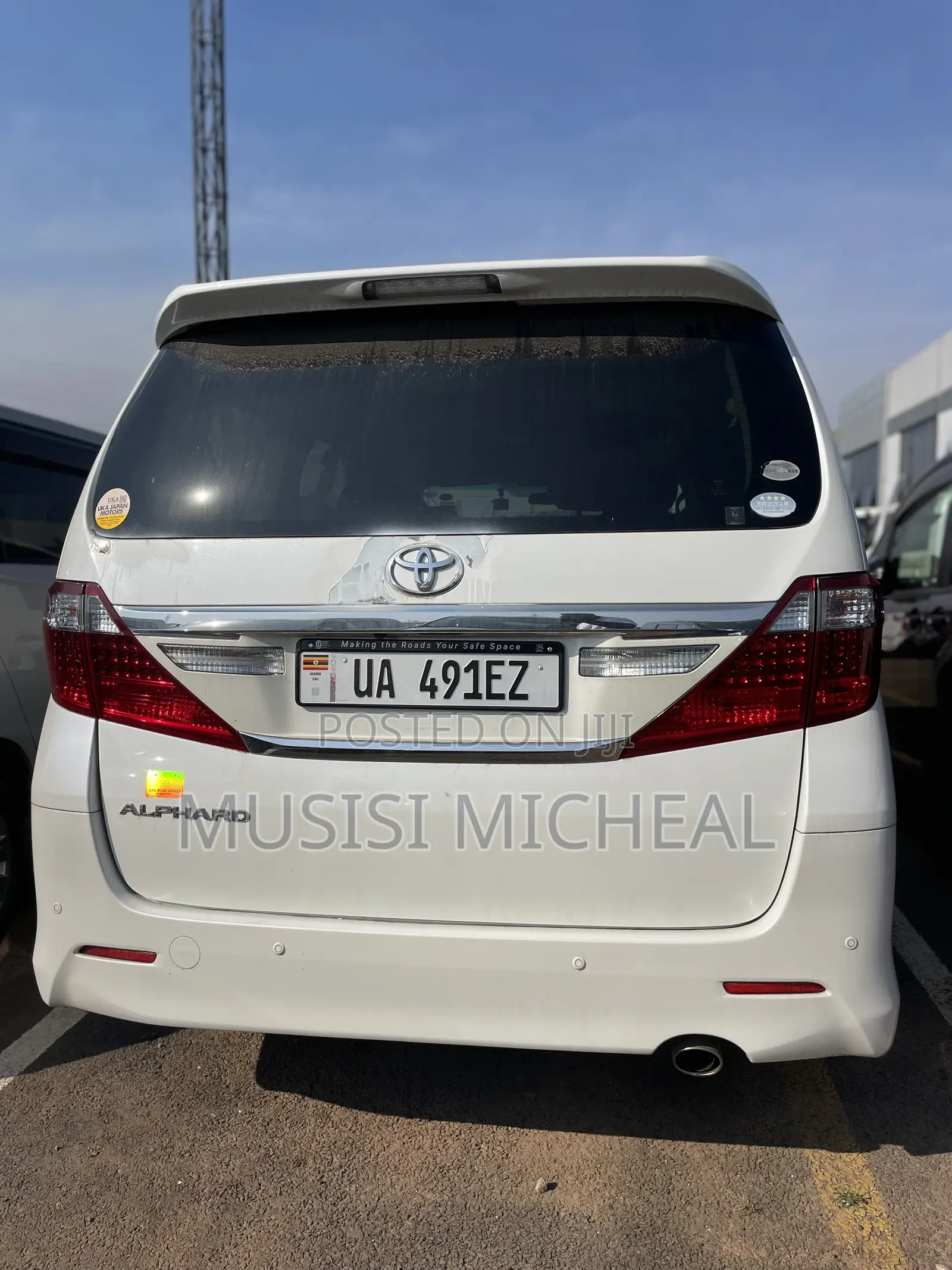 Toyota Alphard 2.4 Petrol FWD 2012 White