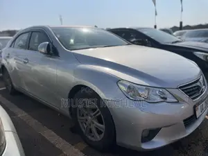 Toyota Mark X 2.5 RWD 2011 Silver