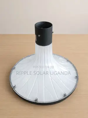 300W Solar Garden Pole Light 25W Panel IP65 Remote
