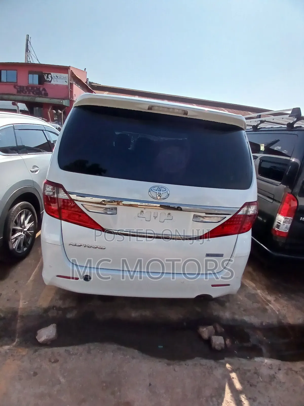 Toyota Alphard 2014 White