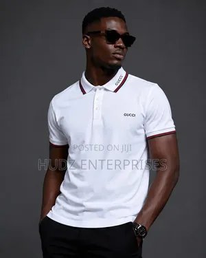 Gucci Collar T-Shirt