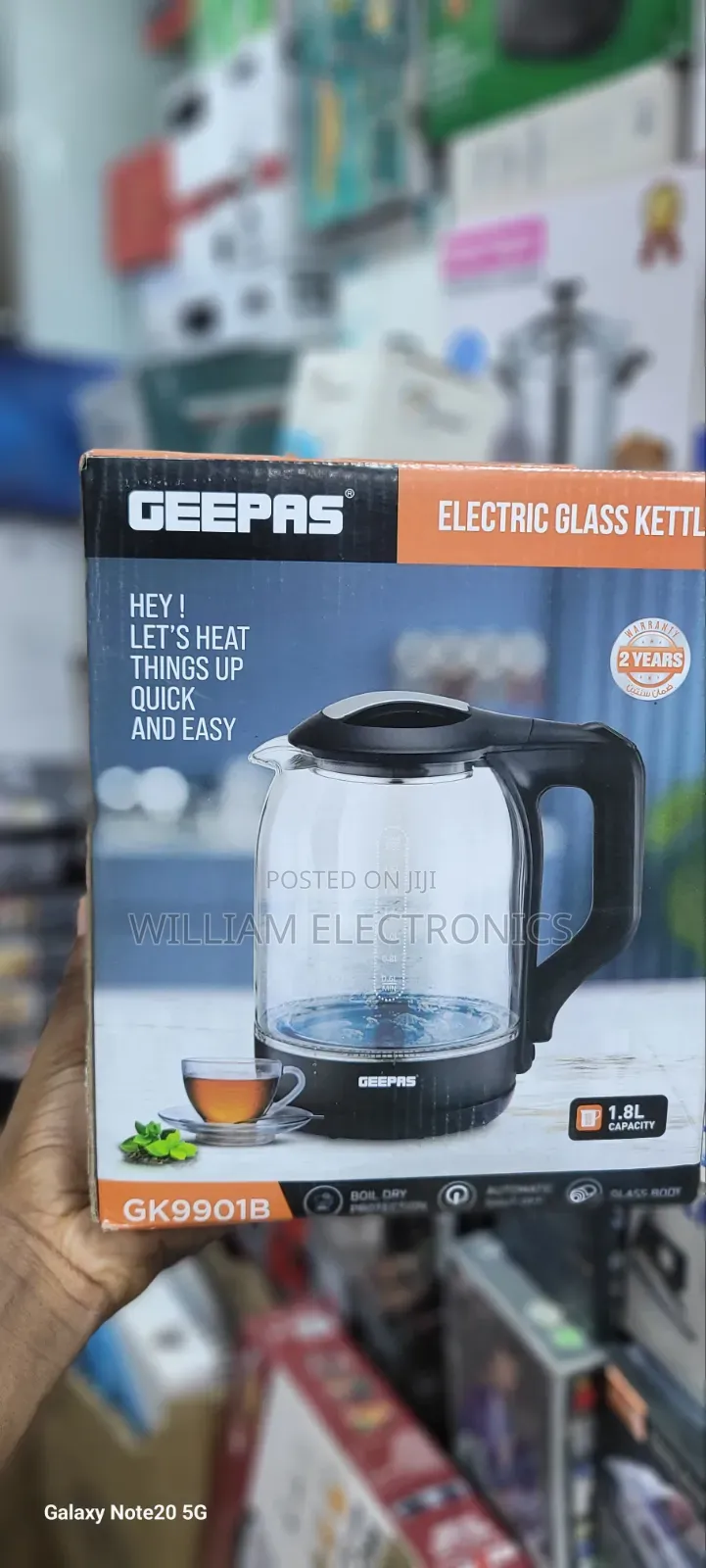 Electric Glass Kettle 1.8Litres/Geepas Electric Glass Kettle