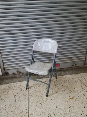 Metallic Framed White Foldable Plastic Chairs Plastic Chairs