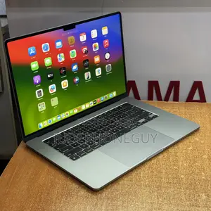 Laptop Apple MacBook Air 2024 M3 8GB Apple M3 SSD 256GB