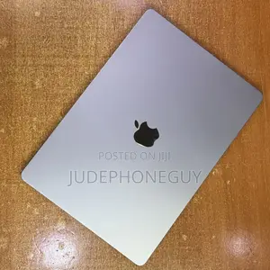 Laptop Apple MacBook Air 2024 M3 8GB Apple M3 SSD 256GB