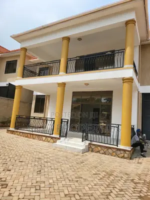 5bdrm Mansion in Bunga Kalungu, Central Division for rent