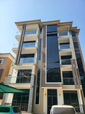 3bdrm Apartment in Muyenga, Central Division for rent