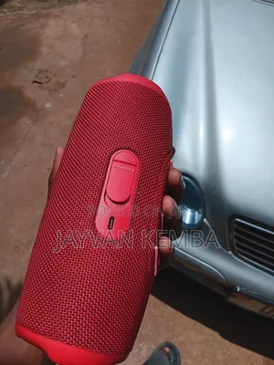 JBL Charge 5