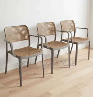 TitanRest Plastic Chairs Plastic Chairs
