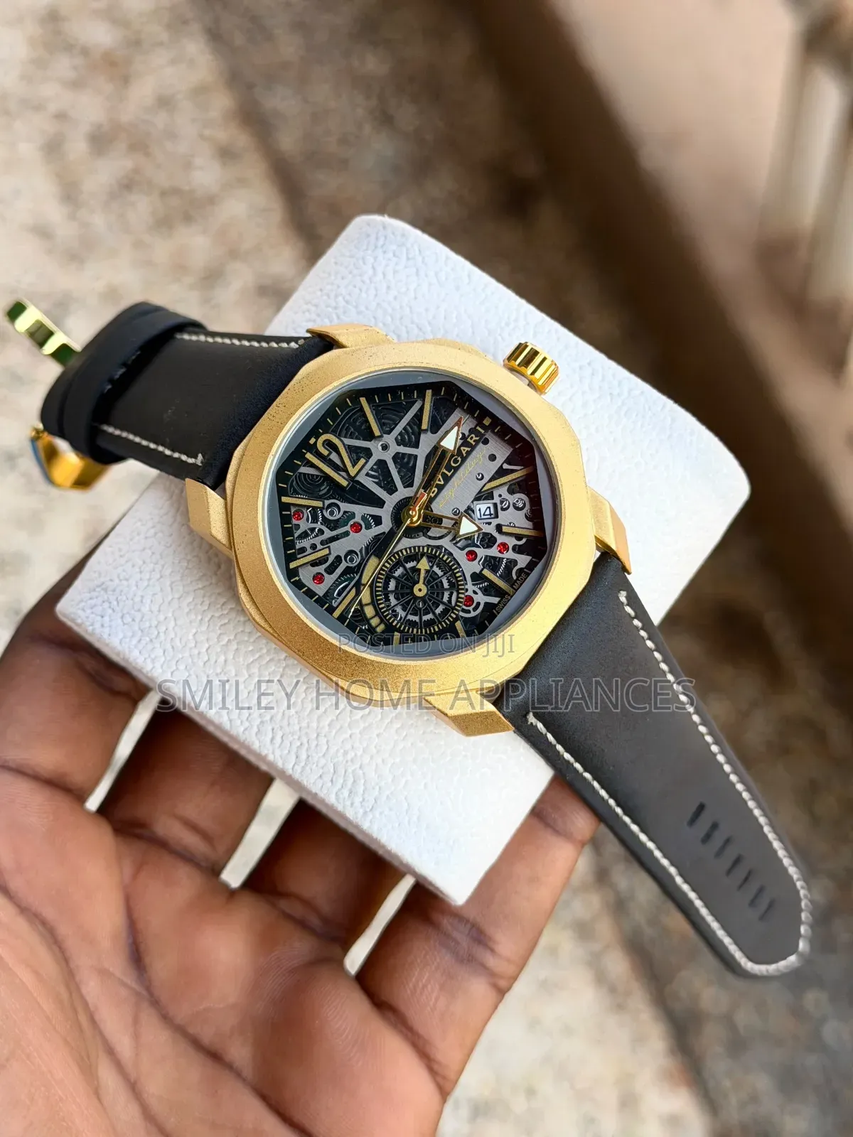 Bvlgari Men's Original Wrist Analog Time Piece at Discount