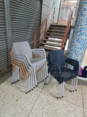Willow Arm Plastic Chairs Plastic Chairs