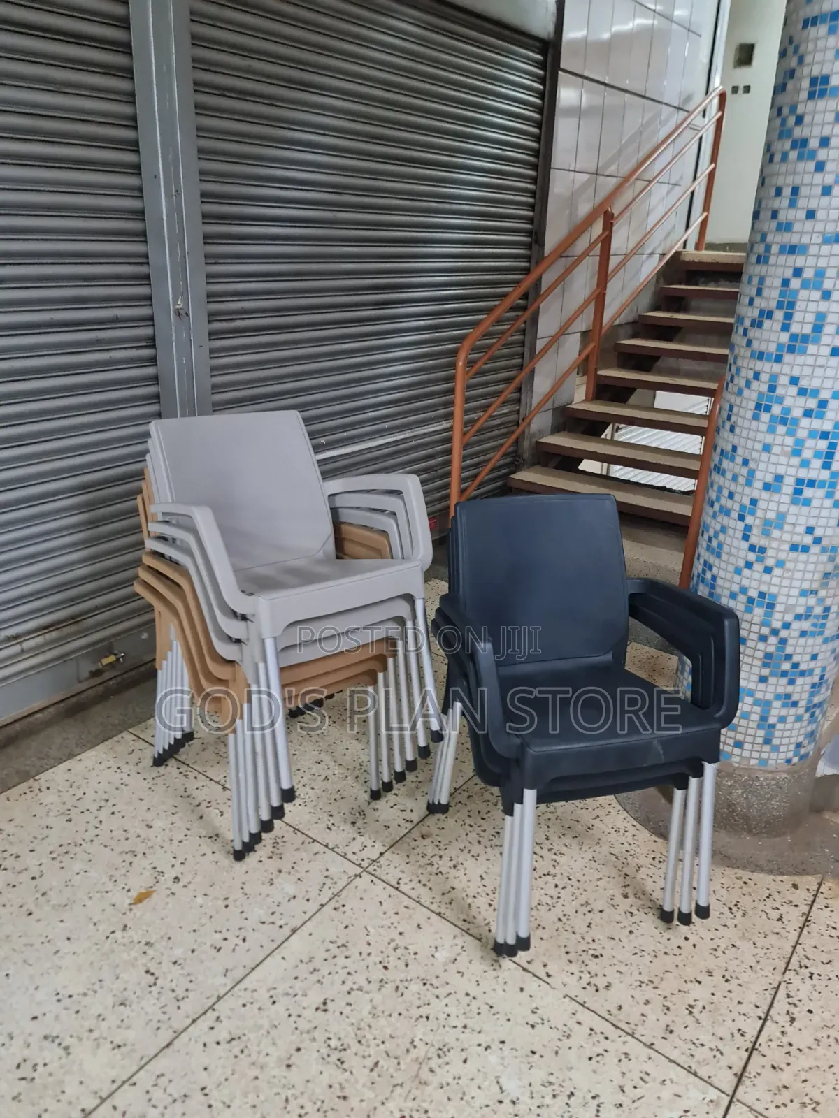 Willow Arm Plastic Chairs Plastic Chairs