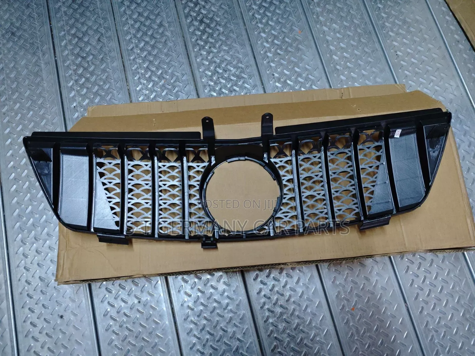 Mercedes Benz W164 GTR Grill for Models of 2005-2010
