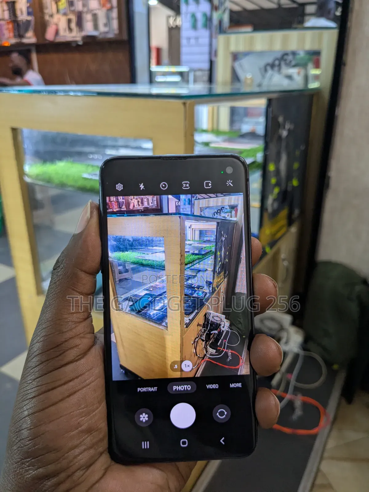 Samsung Galaxy S10e 128 GB Black
