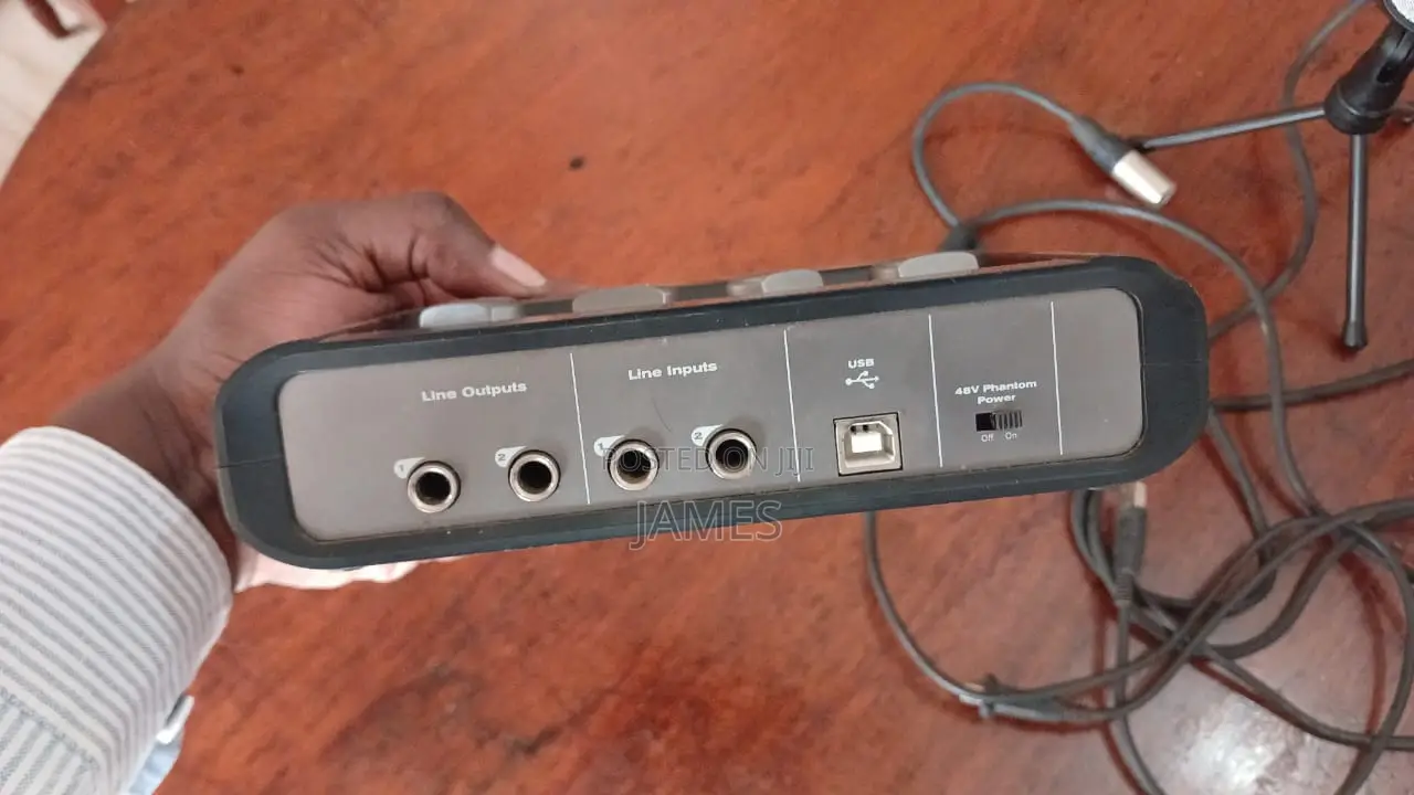 M Audio Mobile Podcast Equipment