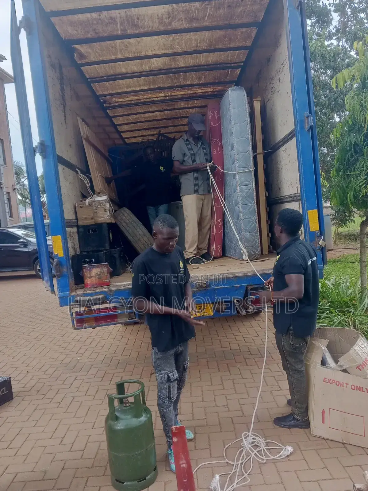 Home and Office Movers 656 