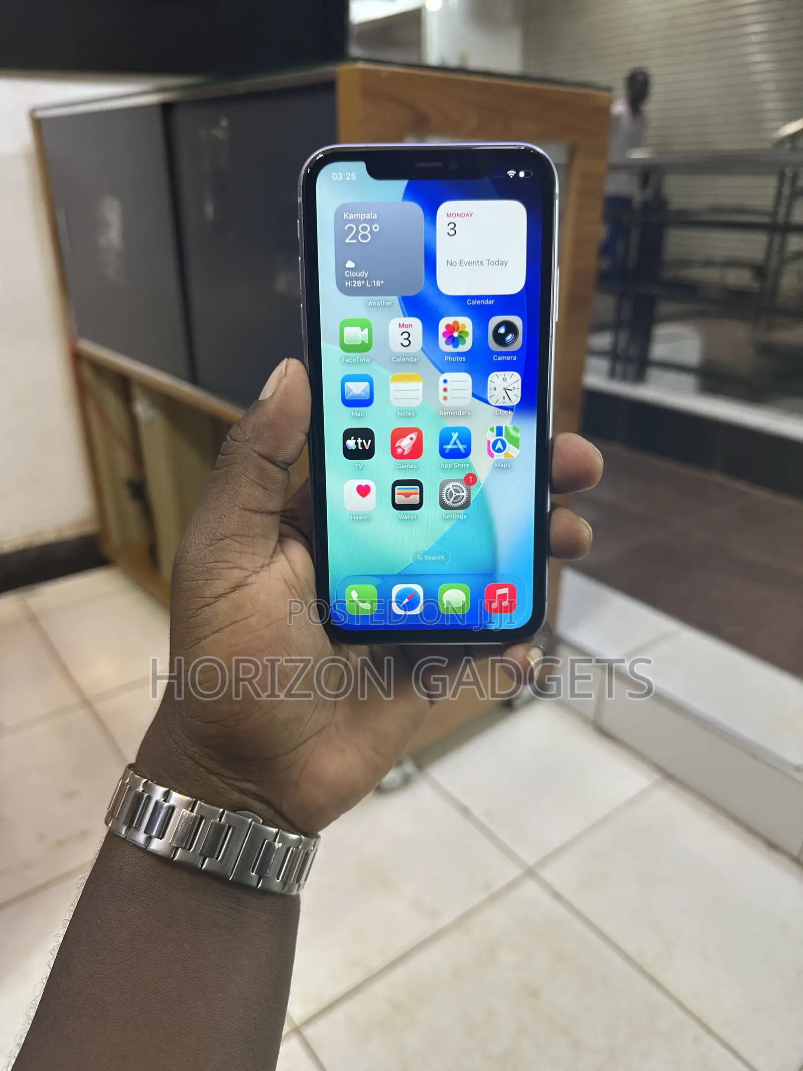 Apple iPhone 11 64 GB Purple
