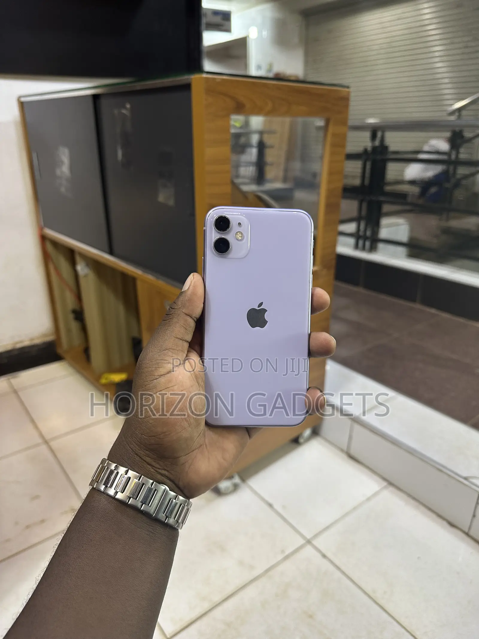 Apple iPhone 11 64 GB Purple