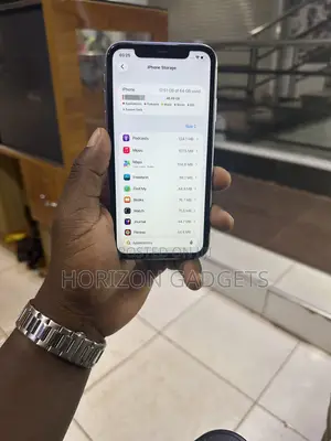 Apple iPhone 11 64 GB Purple