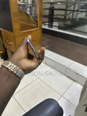 Apple iPhone 11 64 GB Purple