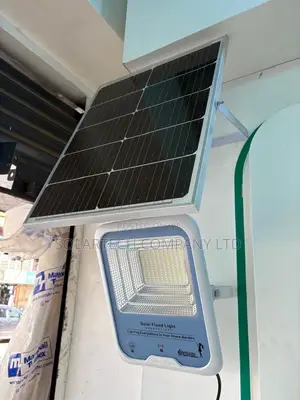 Super Bright 200W Solar Flood Light With Dusk-to-Dawn Operation