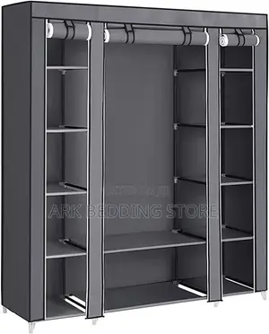 3 Column Metallic Closet