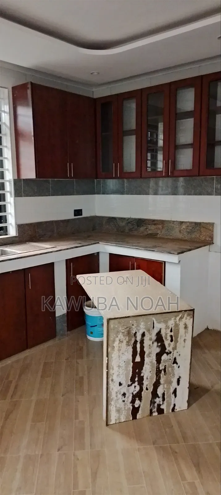5bdrm Bungalow in Jinja for rent