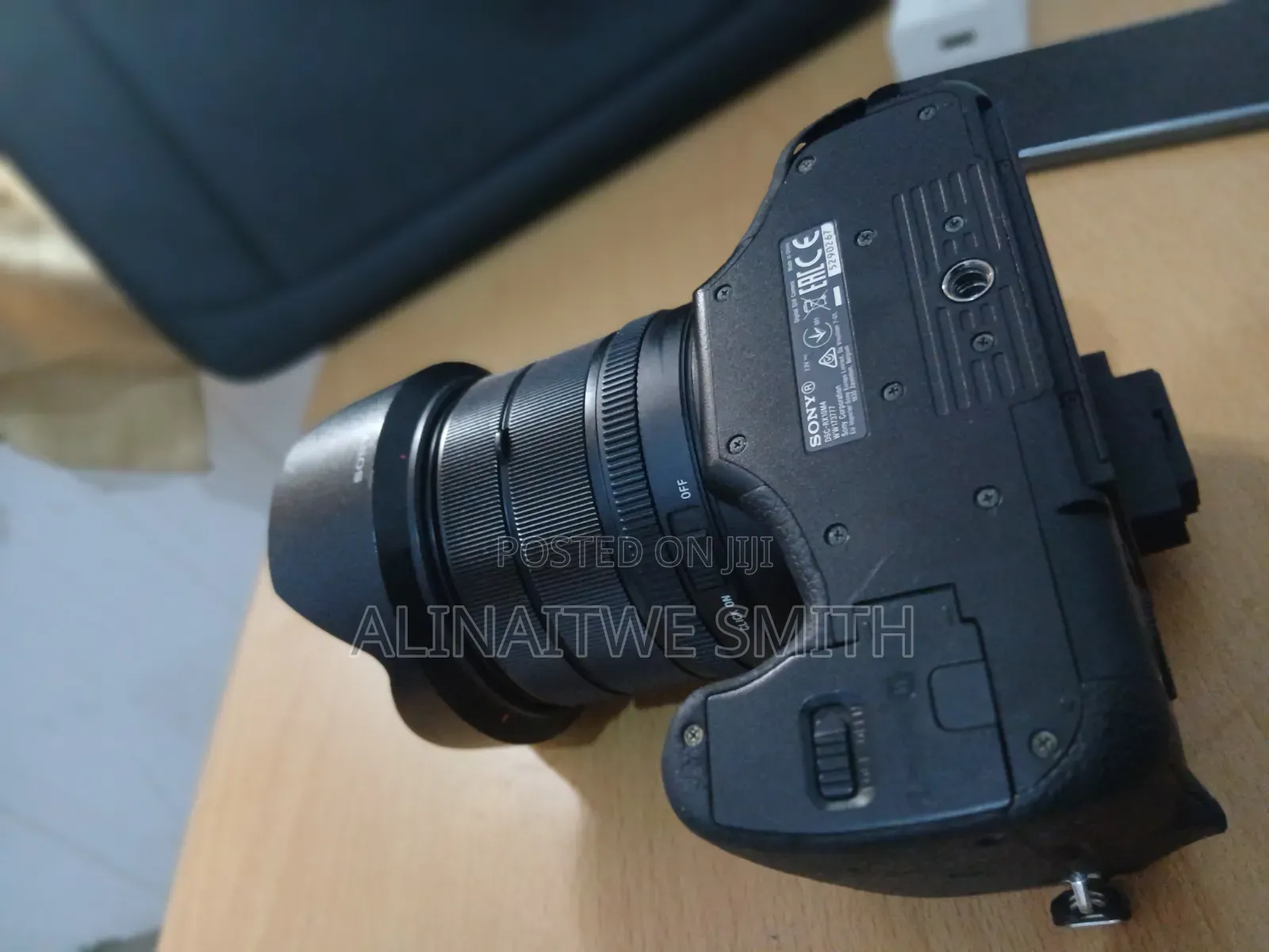 Used, but in Perfect Condition Sony Cyber-Shot DSC-RX10 IV